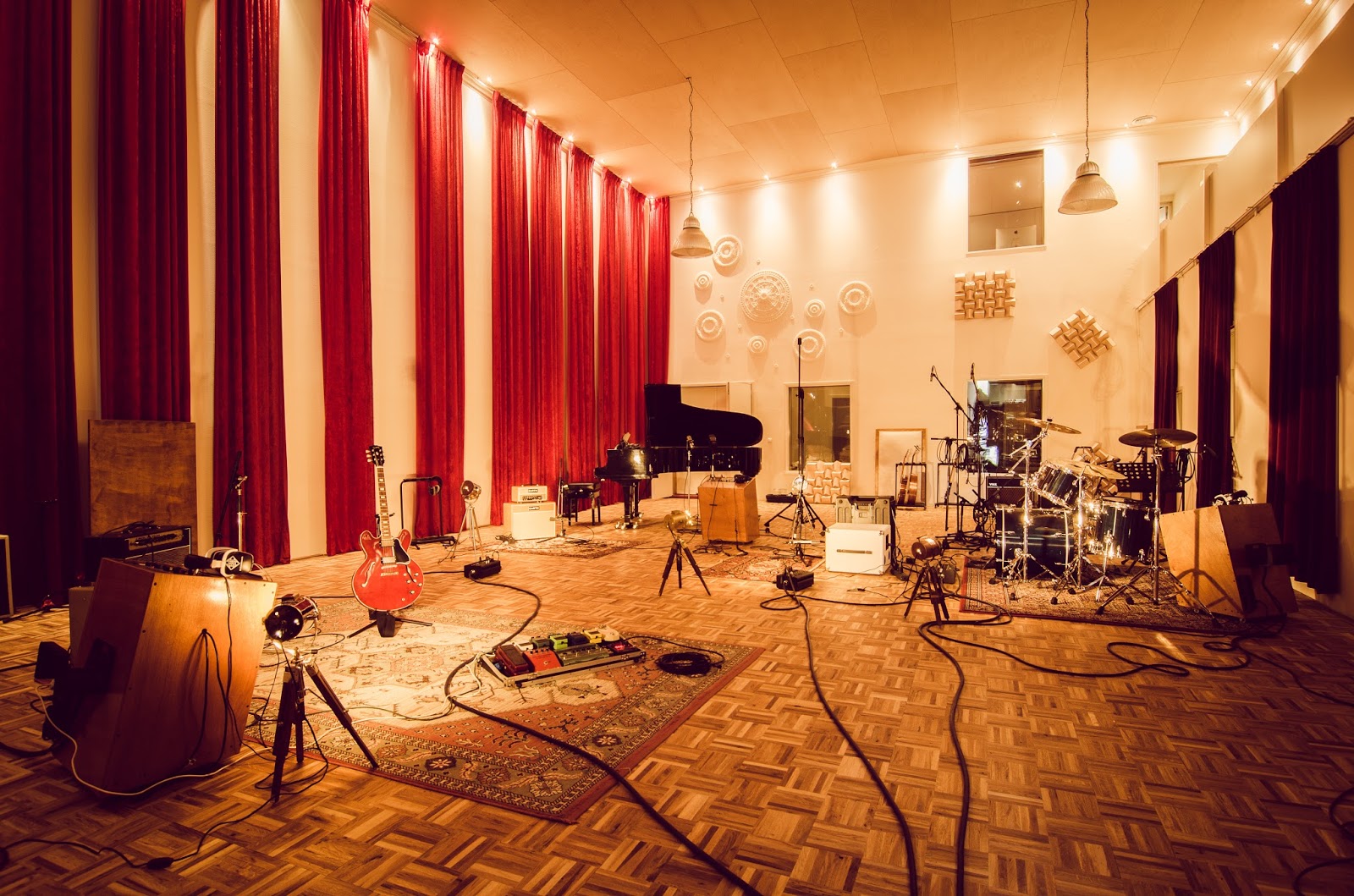 high-end-studio sound vision studio blog headroom